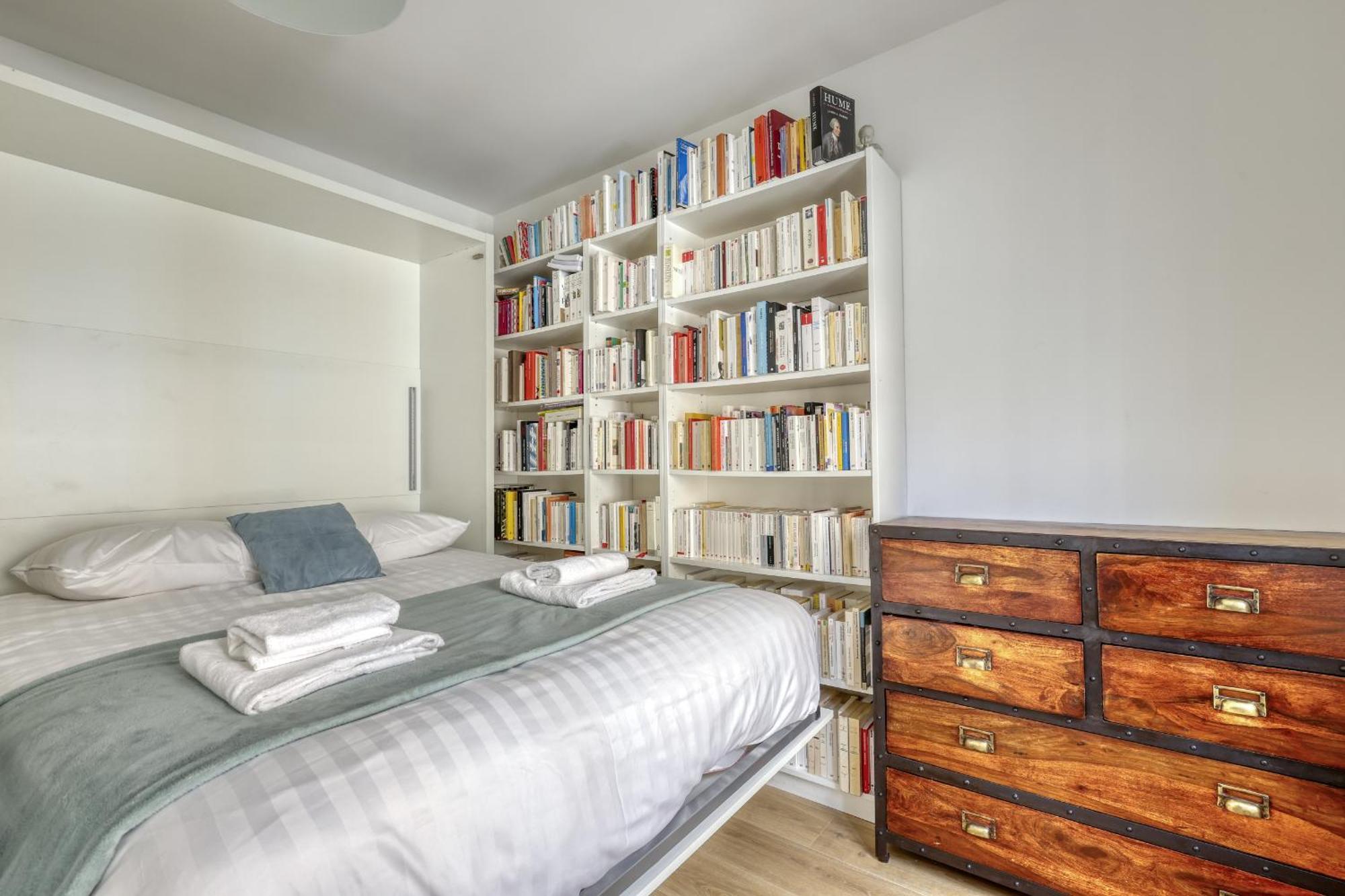 Appartement Superb Flat With Balcony - Near Notre-dame - 05 Parijs